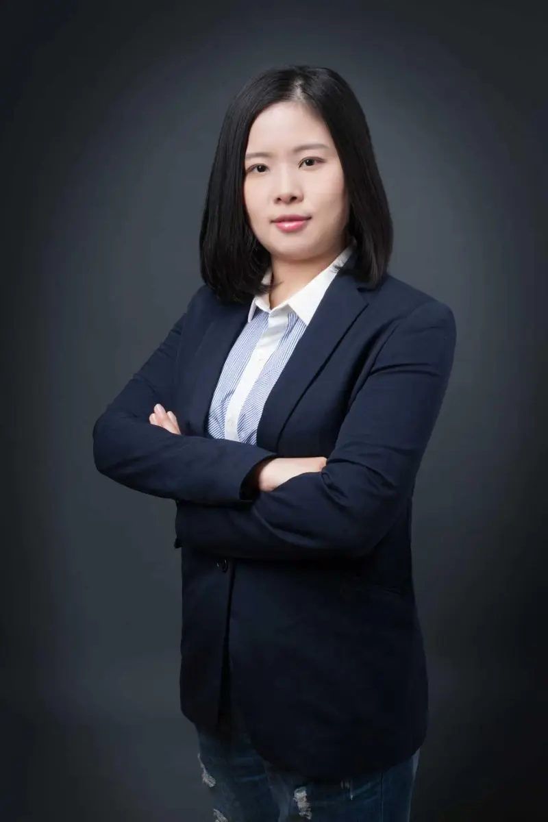 Thea Weng, Customer Service Specialist